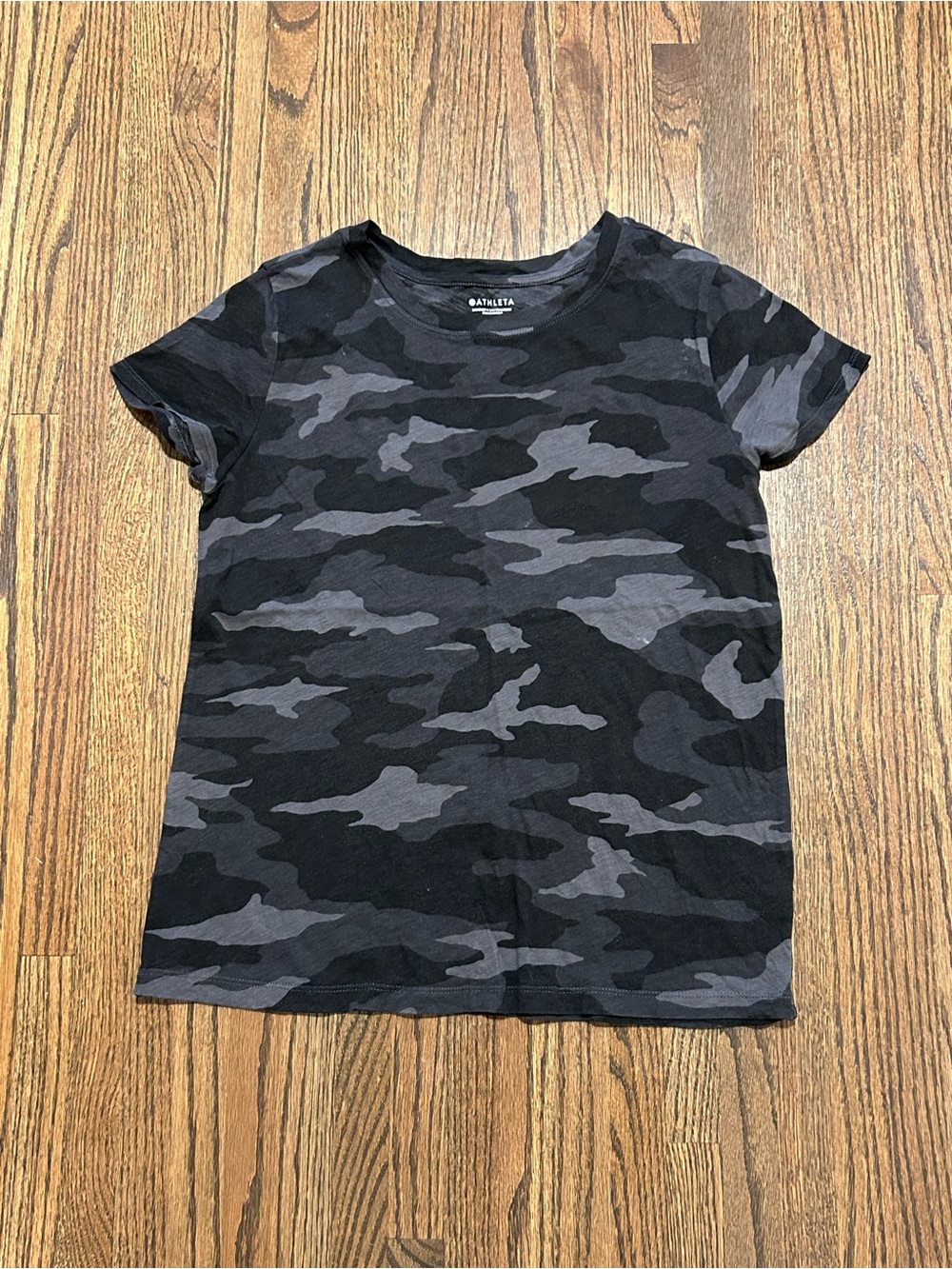 Athleta Black Gray Camo 100% Cotton T-Shirt Small